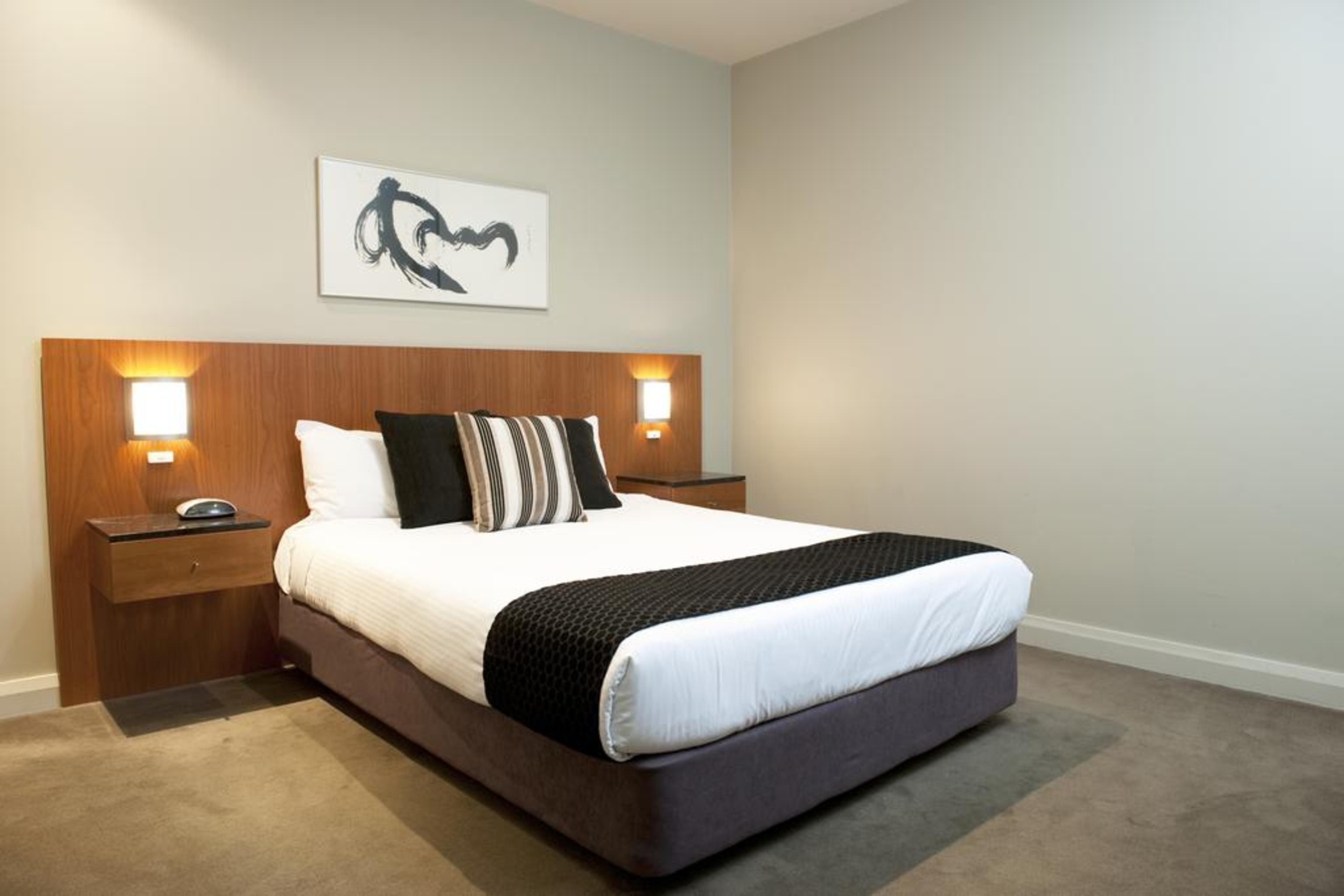Mantra Hindmarsh Square Hotel Adelaide Exterior photo